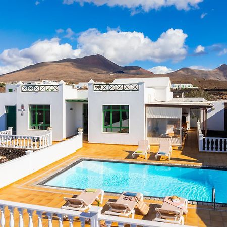 Villa Sol Y Mar Yaiza  Ngoại thất bức ảnh